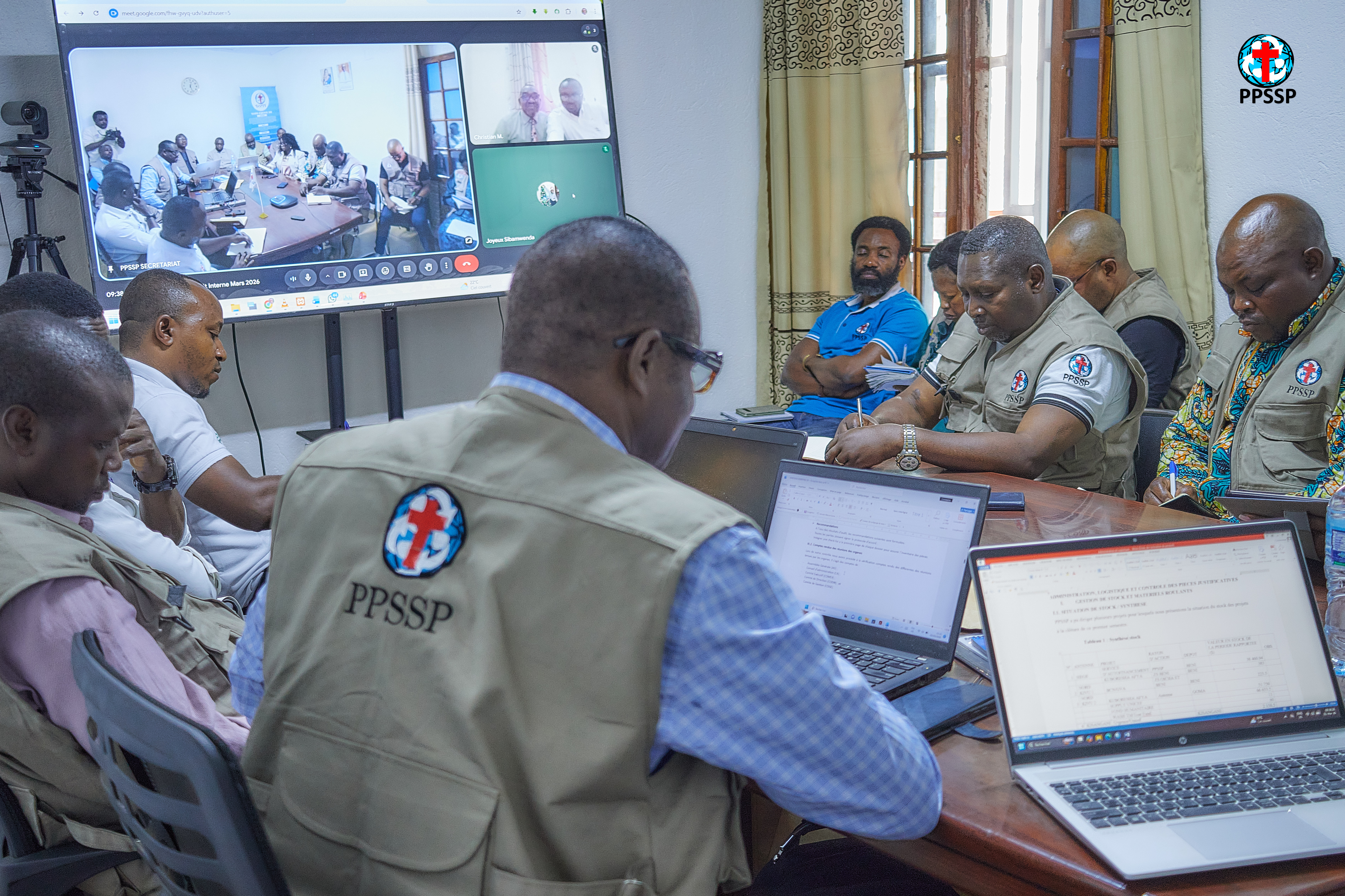 Seance de travail avec equipe de la commission de controle interne PPSSP - 2.jpg